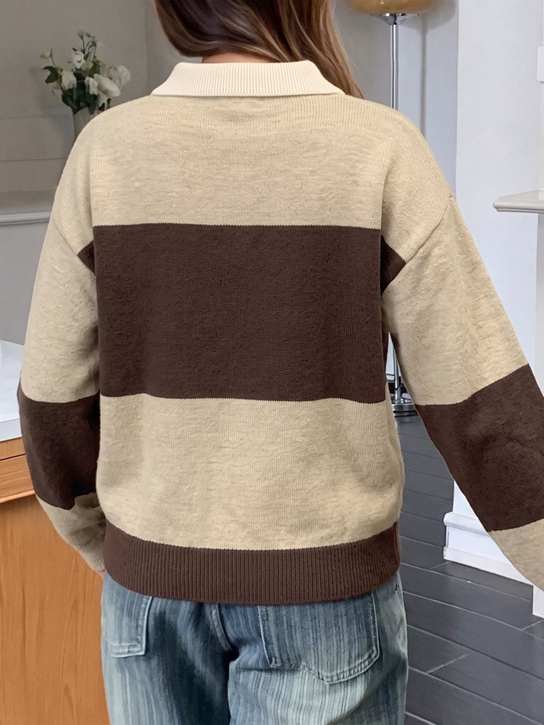 Color block polo collar sweater with button placket