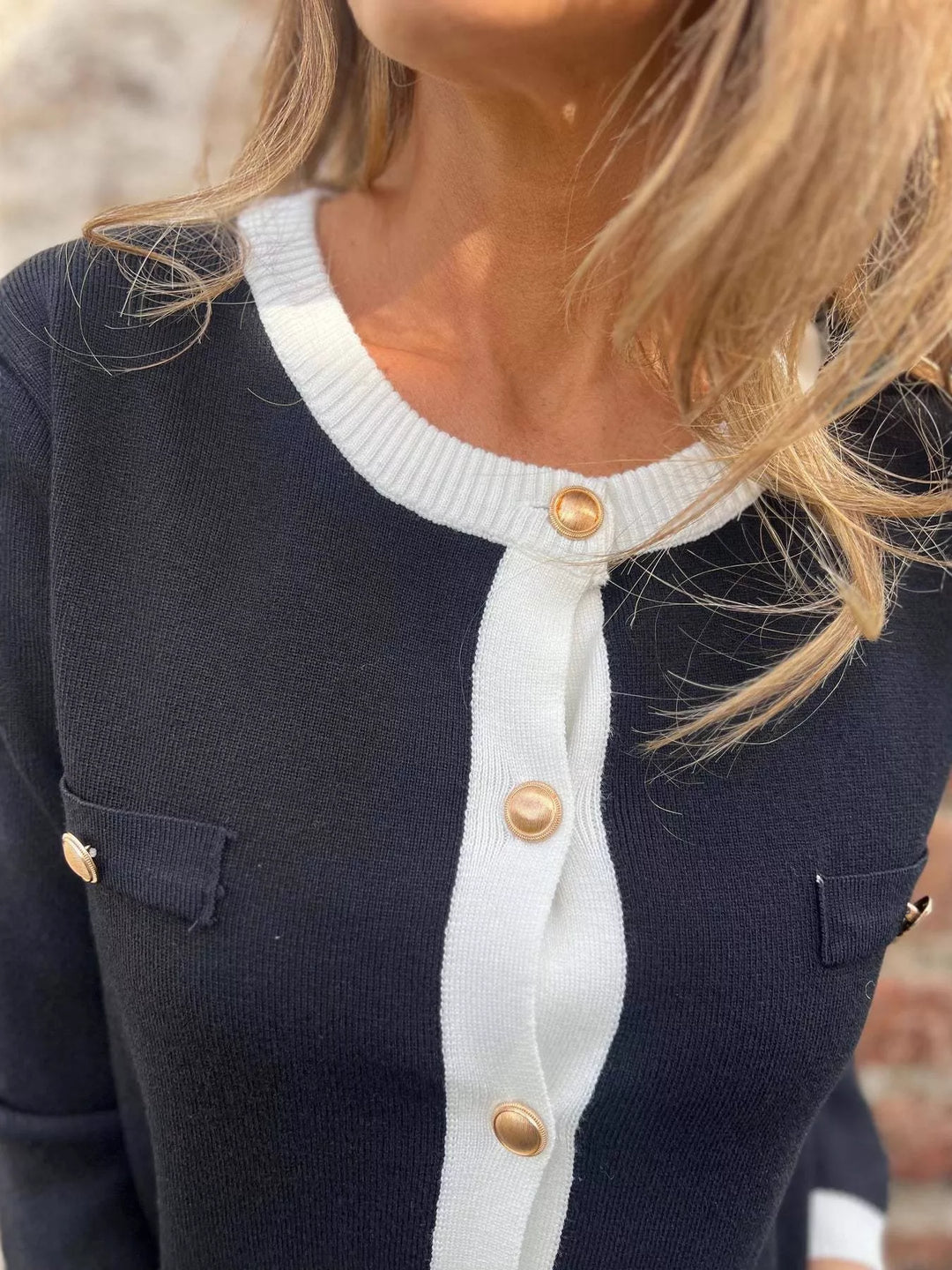 Contrast trim button-up knit cardigan with gold buttons