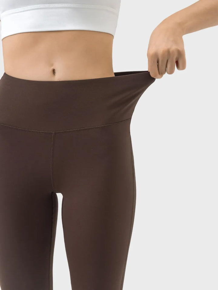 High-waist flare yoga leggings with wide waistband