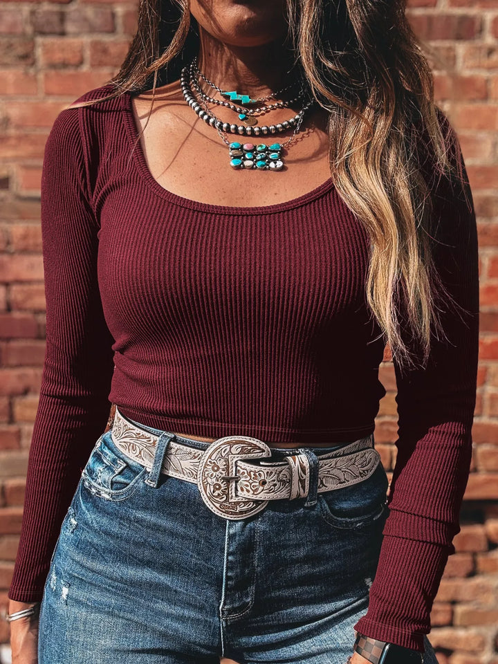 Ribbed knit scoop neck long sleeve fitted top
