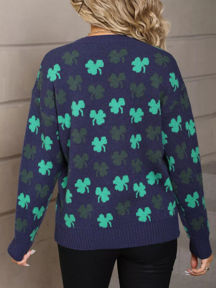 Shamrock print crew neck knit sweater