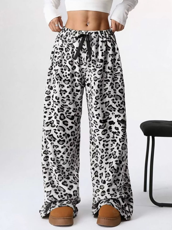 Drawstring wide-leg pull-on lounge pants