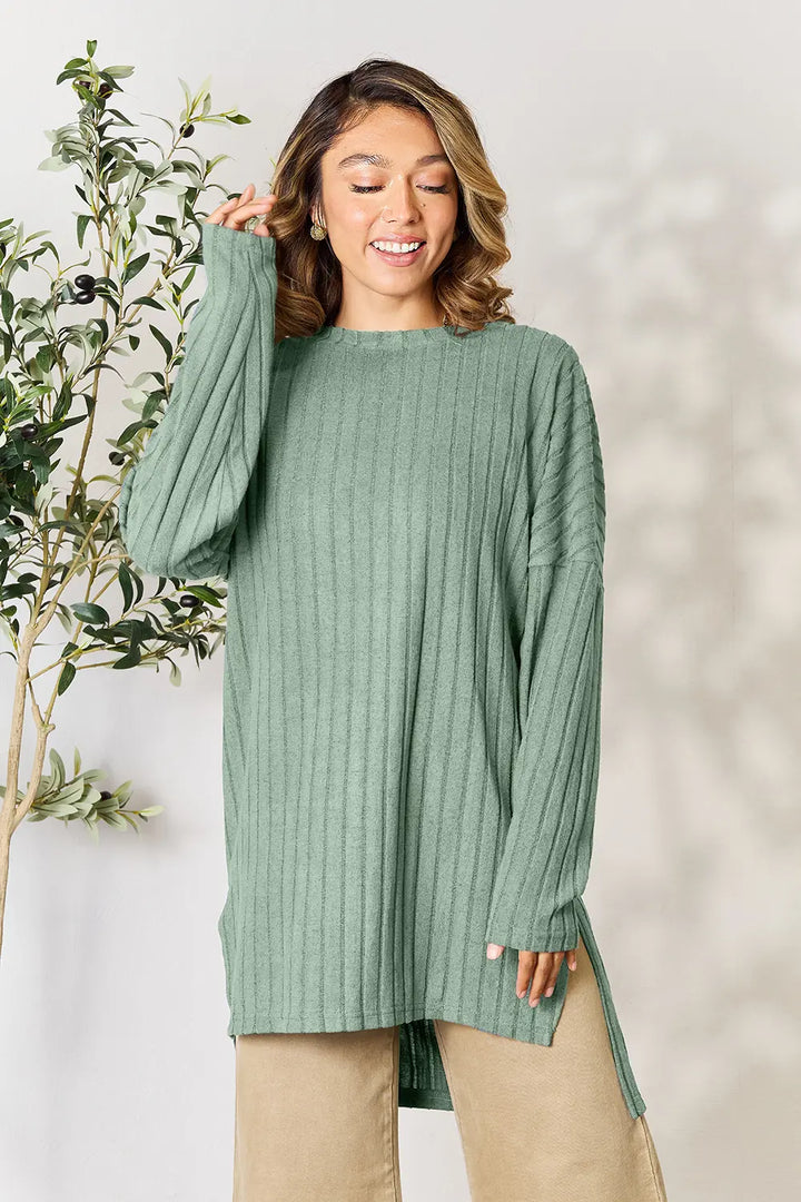 Ribbed knit long sleeve tunic top with side slits