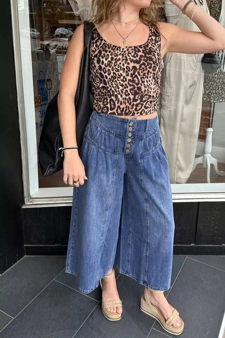 Medium High-rise wide-leg button-fly jeans with pleated waist