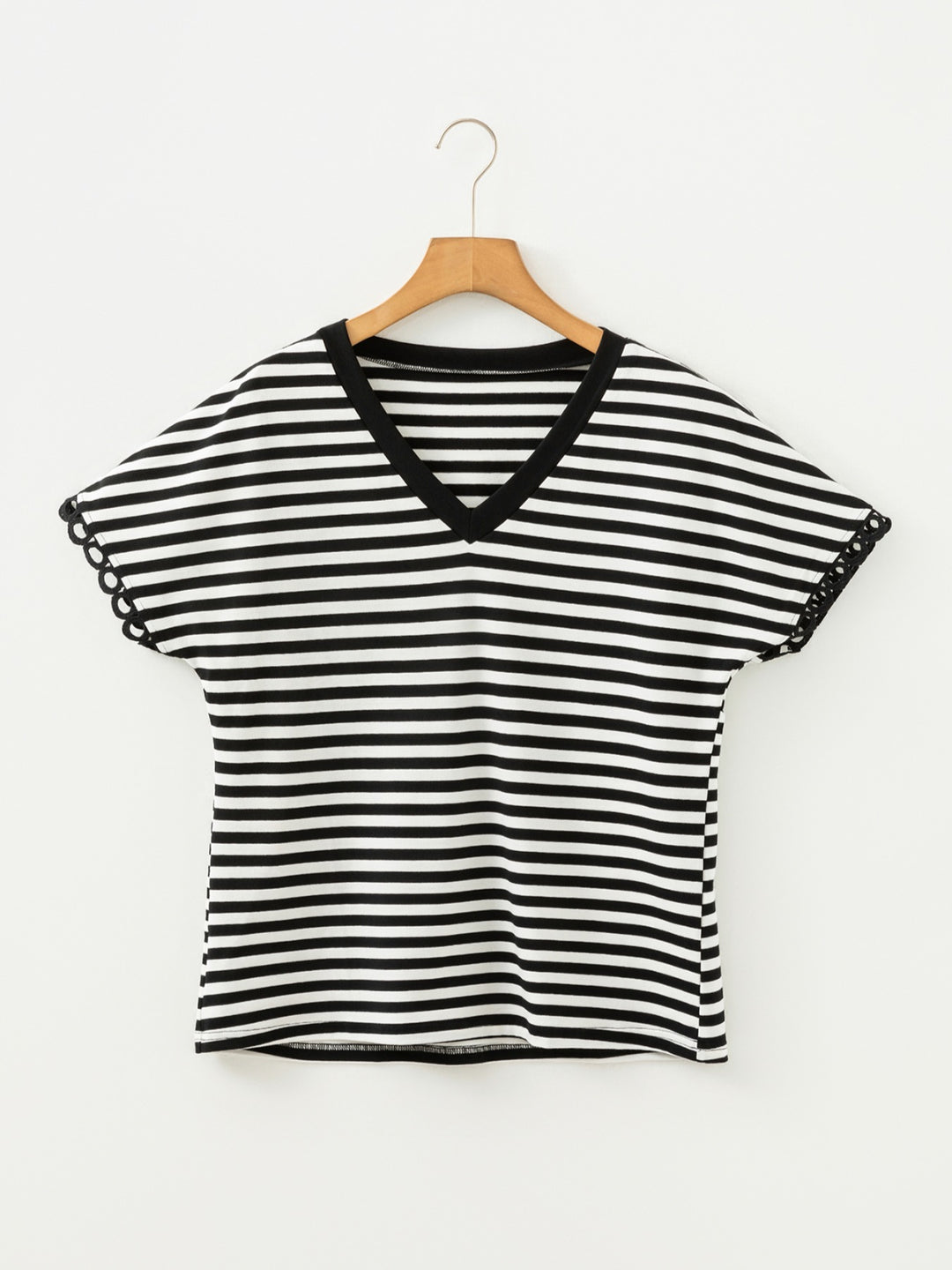 Striped v-neck tee with scalloped lace-trim sleeves