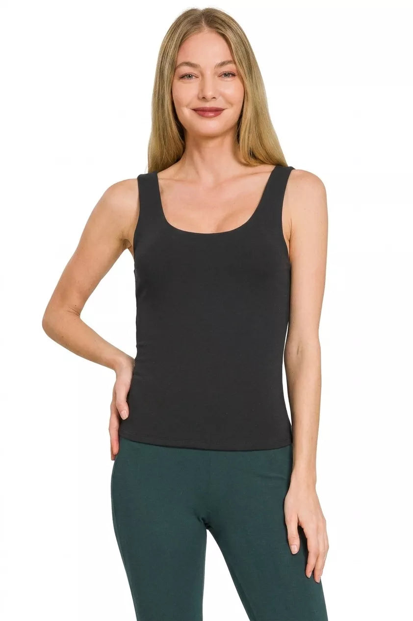 Double-layered fitted scoop neck tank top
