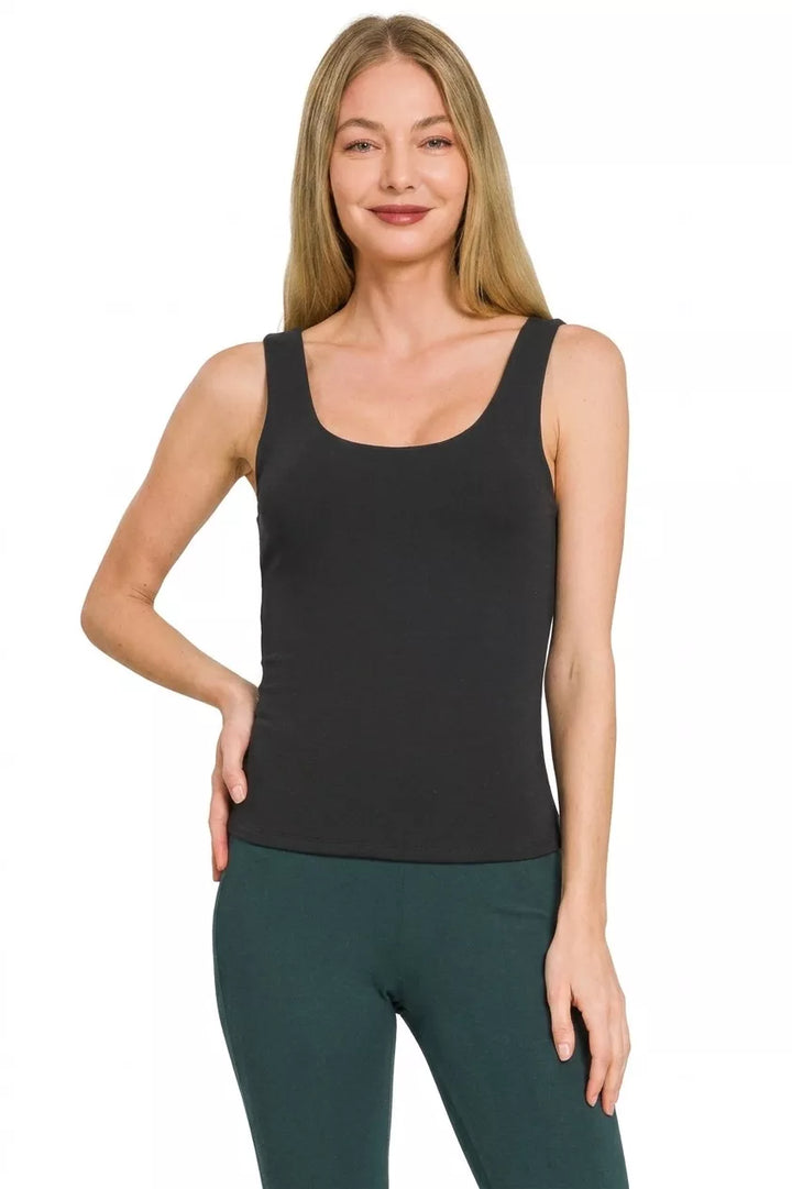 Double-layered fitted scoop neck tank top
