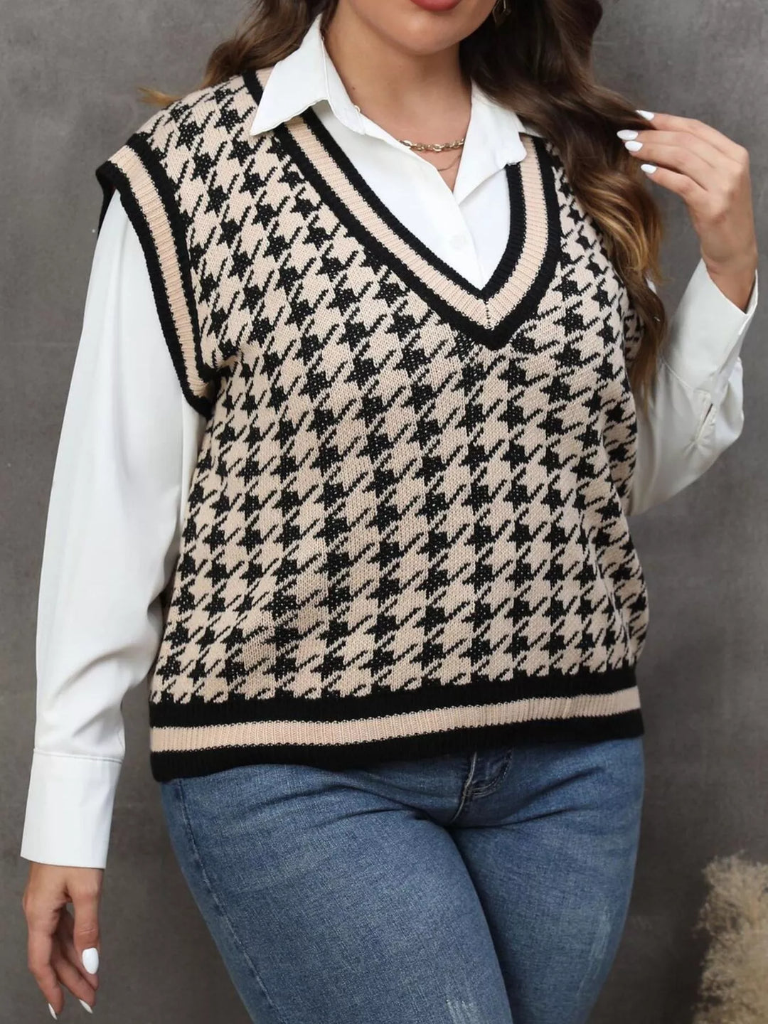 Houndstooth V-neck knit sweater vest with striped rib trim