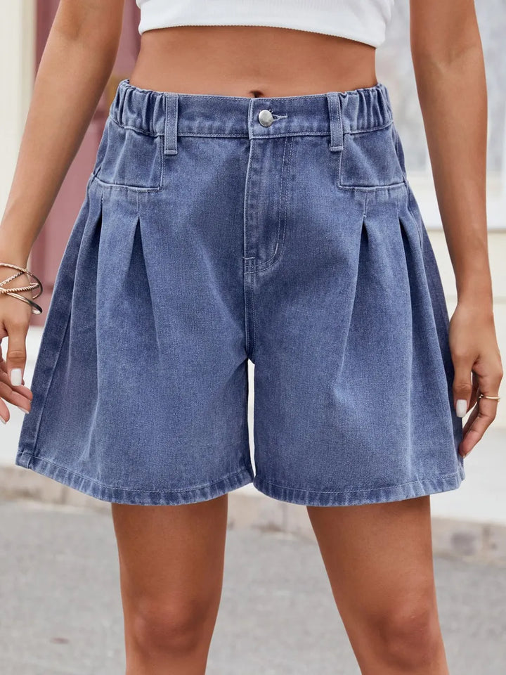 Dusty Blue Wide-leg pleated denim shorts with ruched half-elastic waist