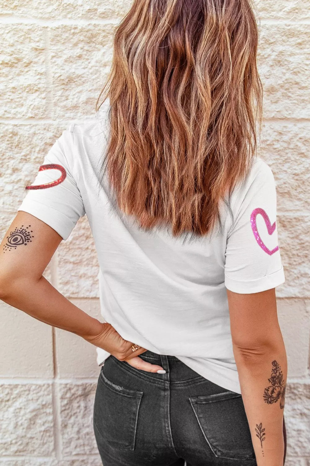 Sequin heart crew neck short sleeve tee