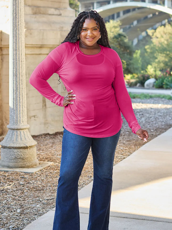 Relaxed raglan long sleeve round neck tee