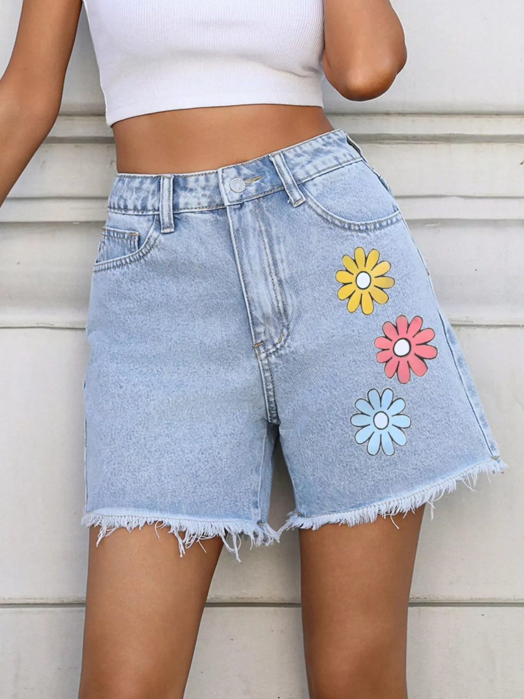 Blue Frayed hem high-rise denim shorts with pockets
