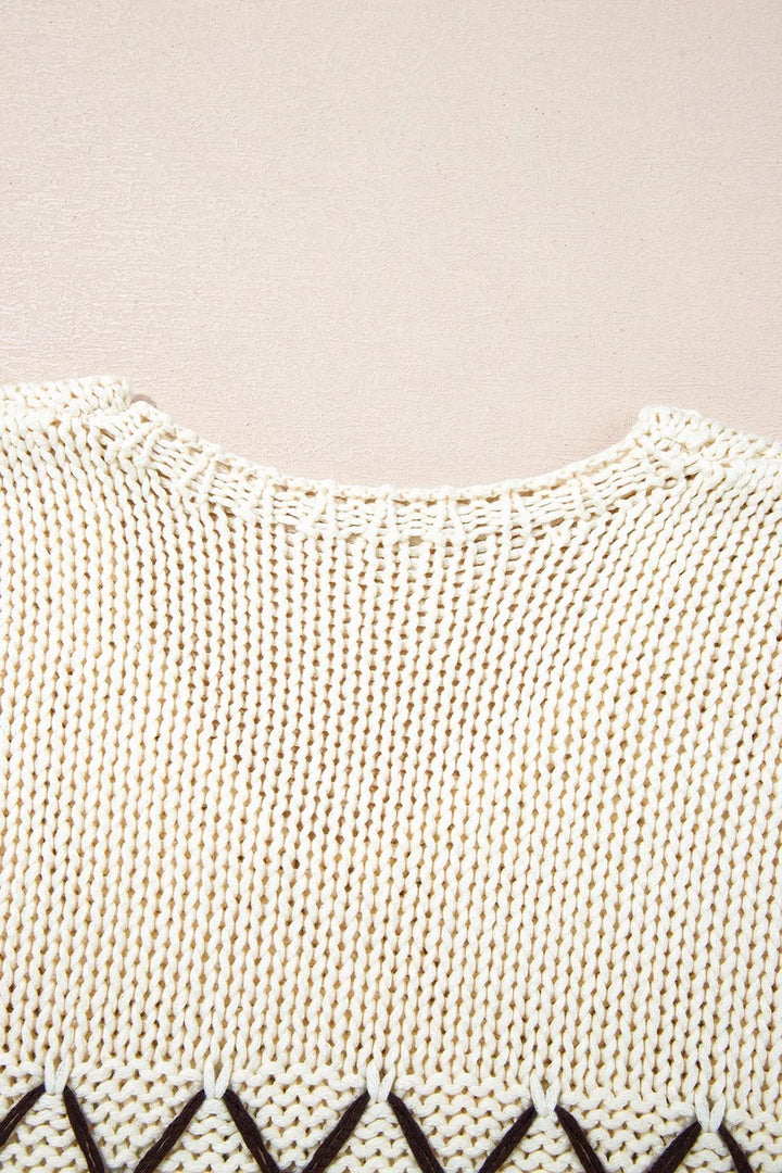 Cross-stitch trim V-neck chunky knit sweater