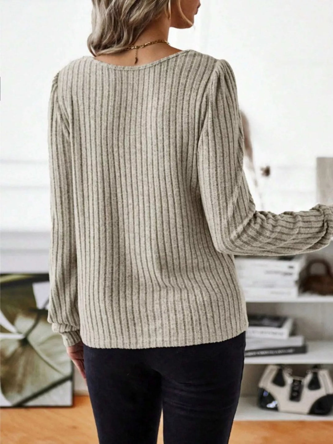 Ribbed knit scoop neck long sleeve top