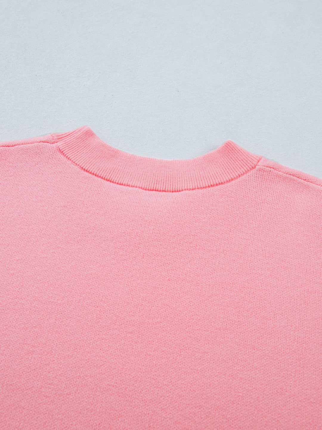 Scalloped wave hem 3/4 sleeve knit sweater top
