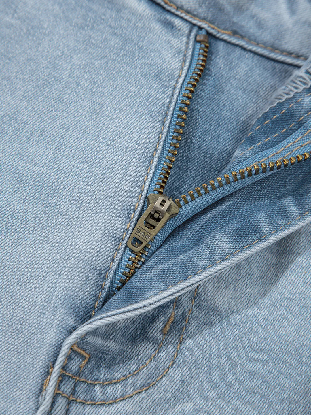 Distressed mid-rise ankle skinny jeans with raw hem