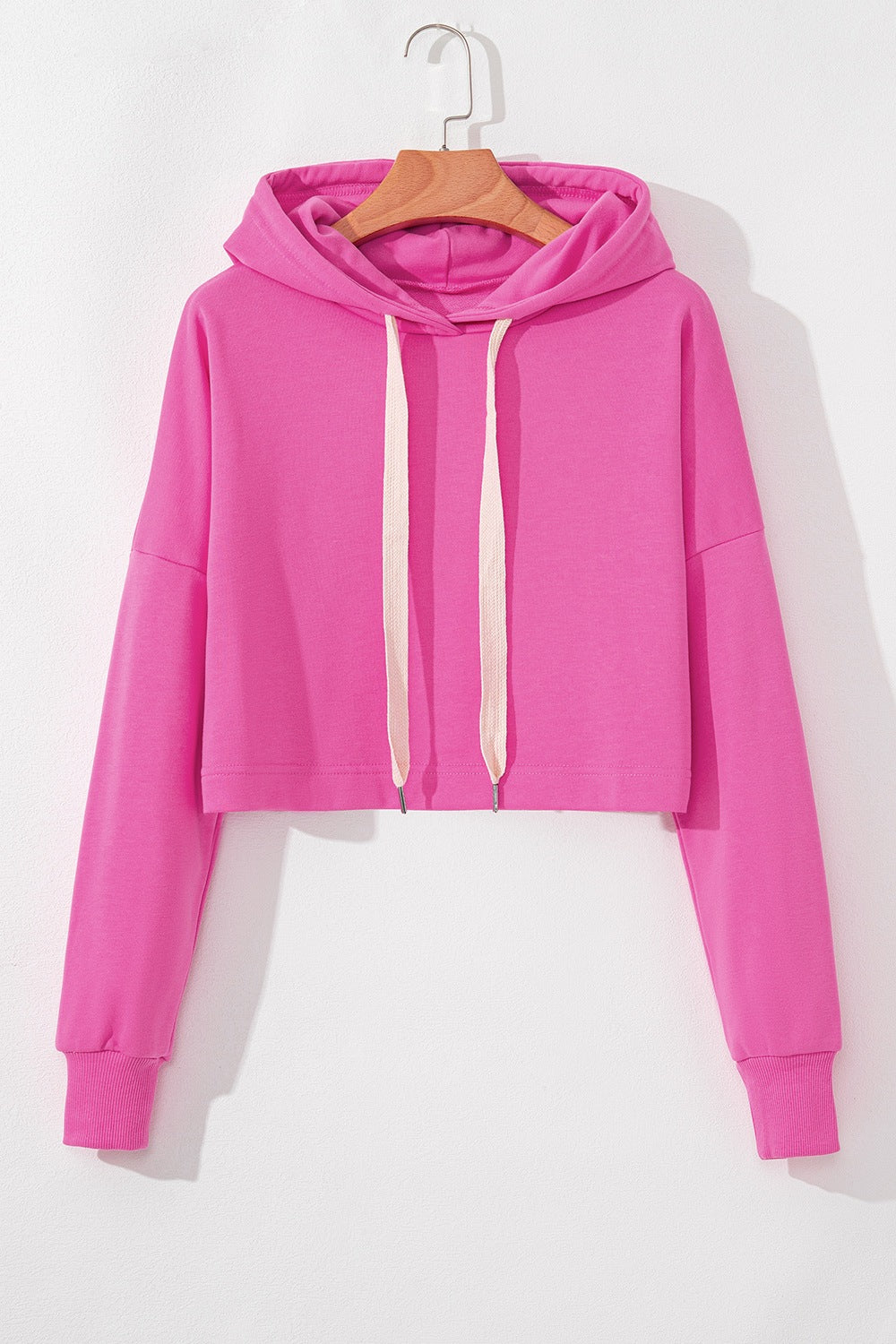 Cropped drawstring hoodie with dropped shoulders