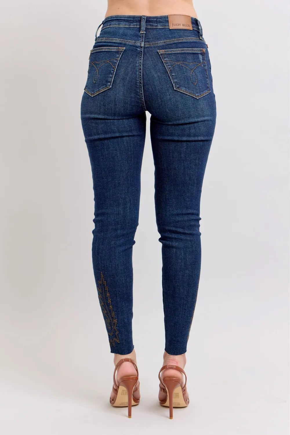 Judy Blue embroidered high-rise skinny jeans