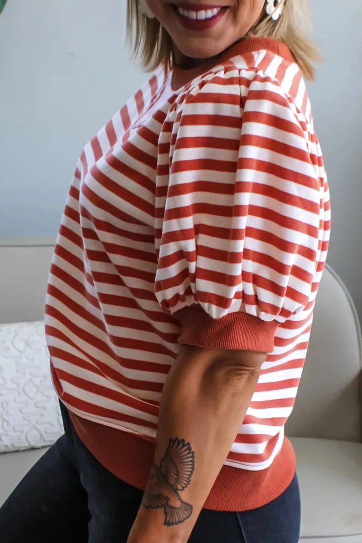 Striped puff sleeve top with crew neck and ribbed hem