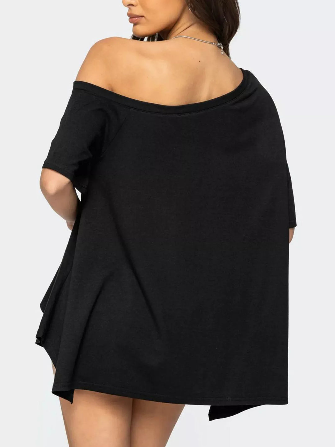 Off-shoulder asymmetric hem short sleeve top
