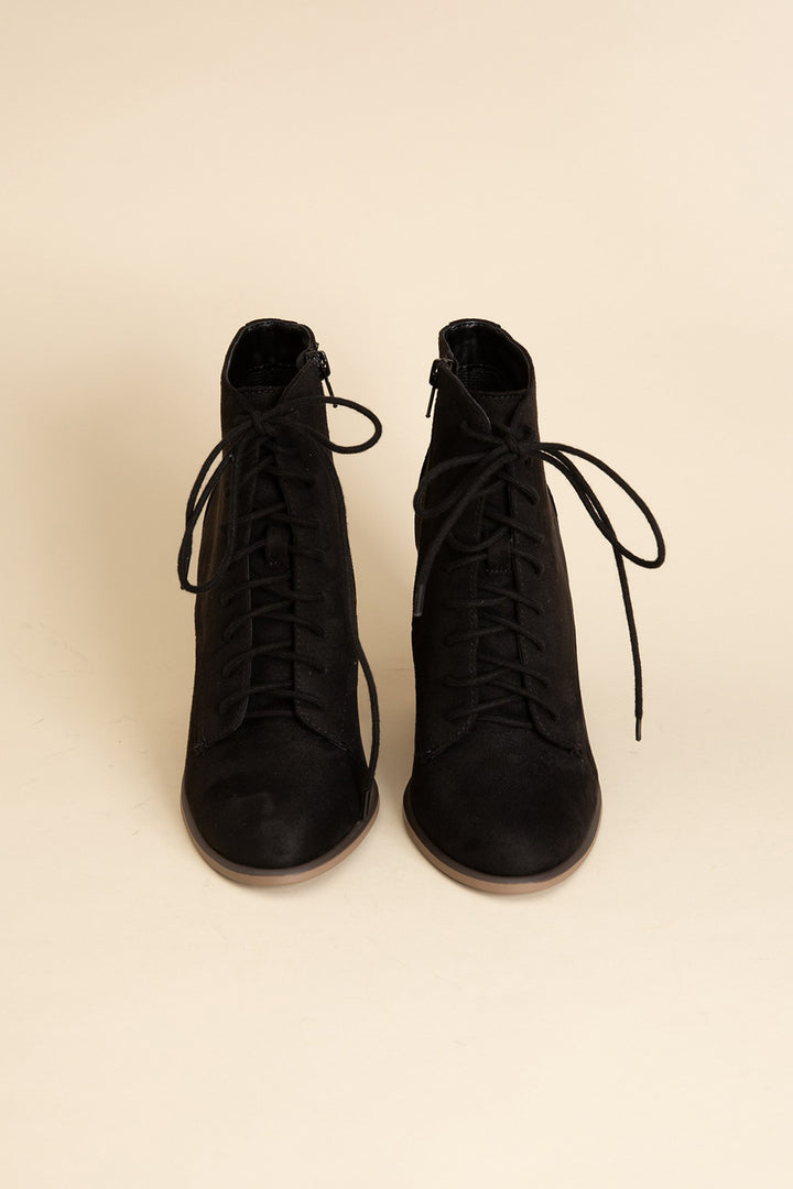 Kidman Lace Up Boots - Azoroh
