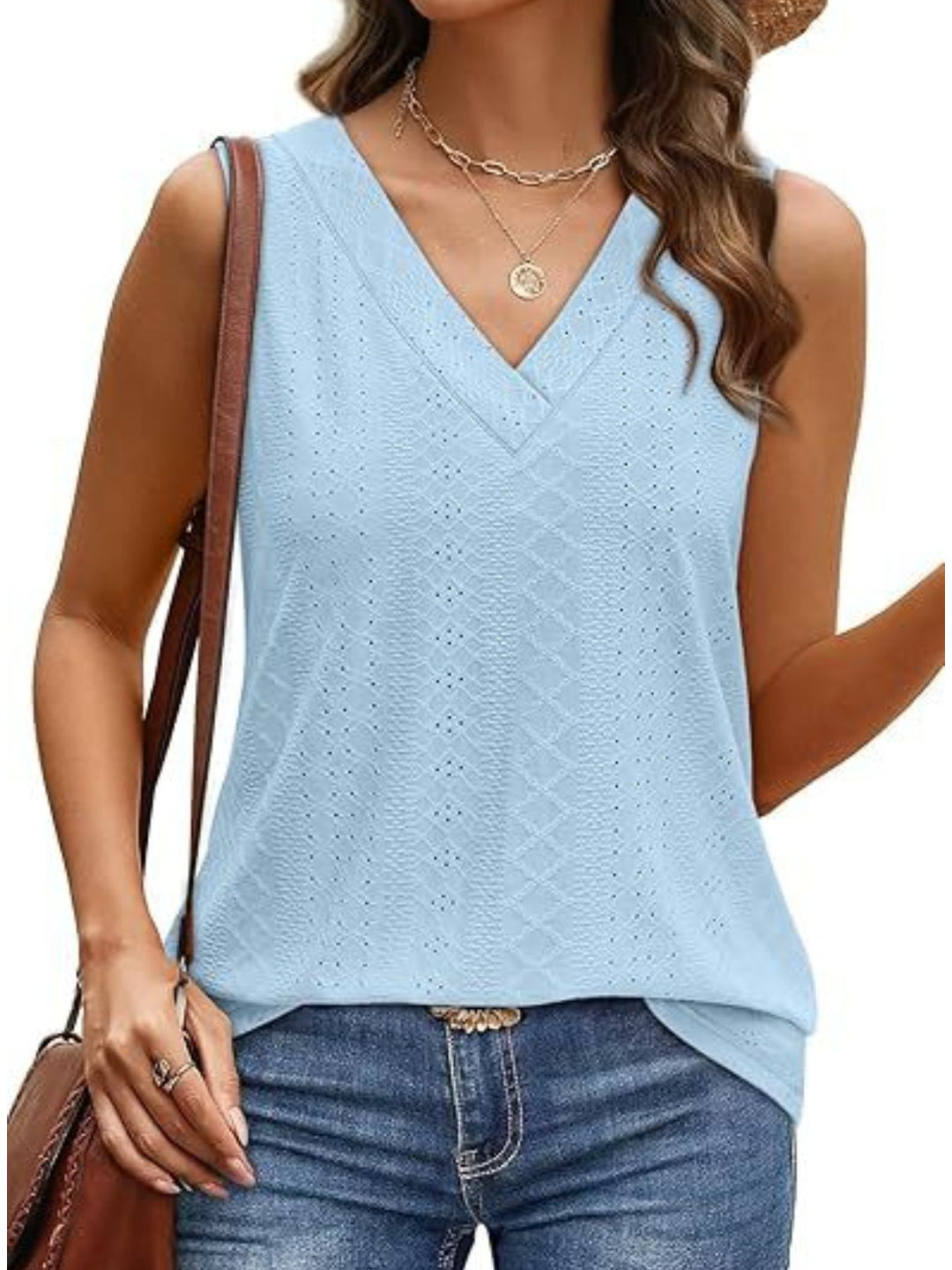 Eyelet V-neck sleeveless tank with diamond texture