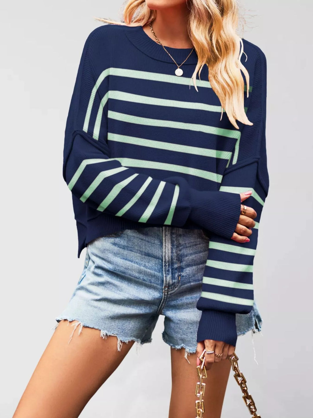 Blue And Green Color Matching Dropped shoulder crew neck sweater with ribbed raw hem