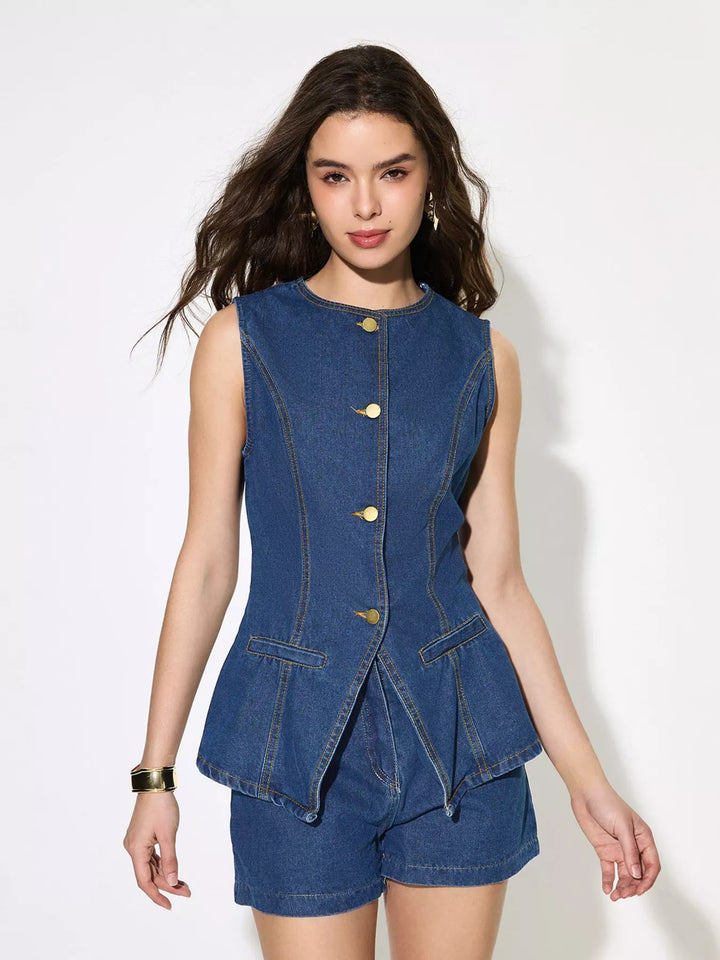 Sleeveless button-up denim top with welt pockets