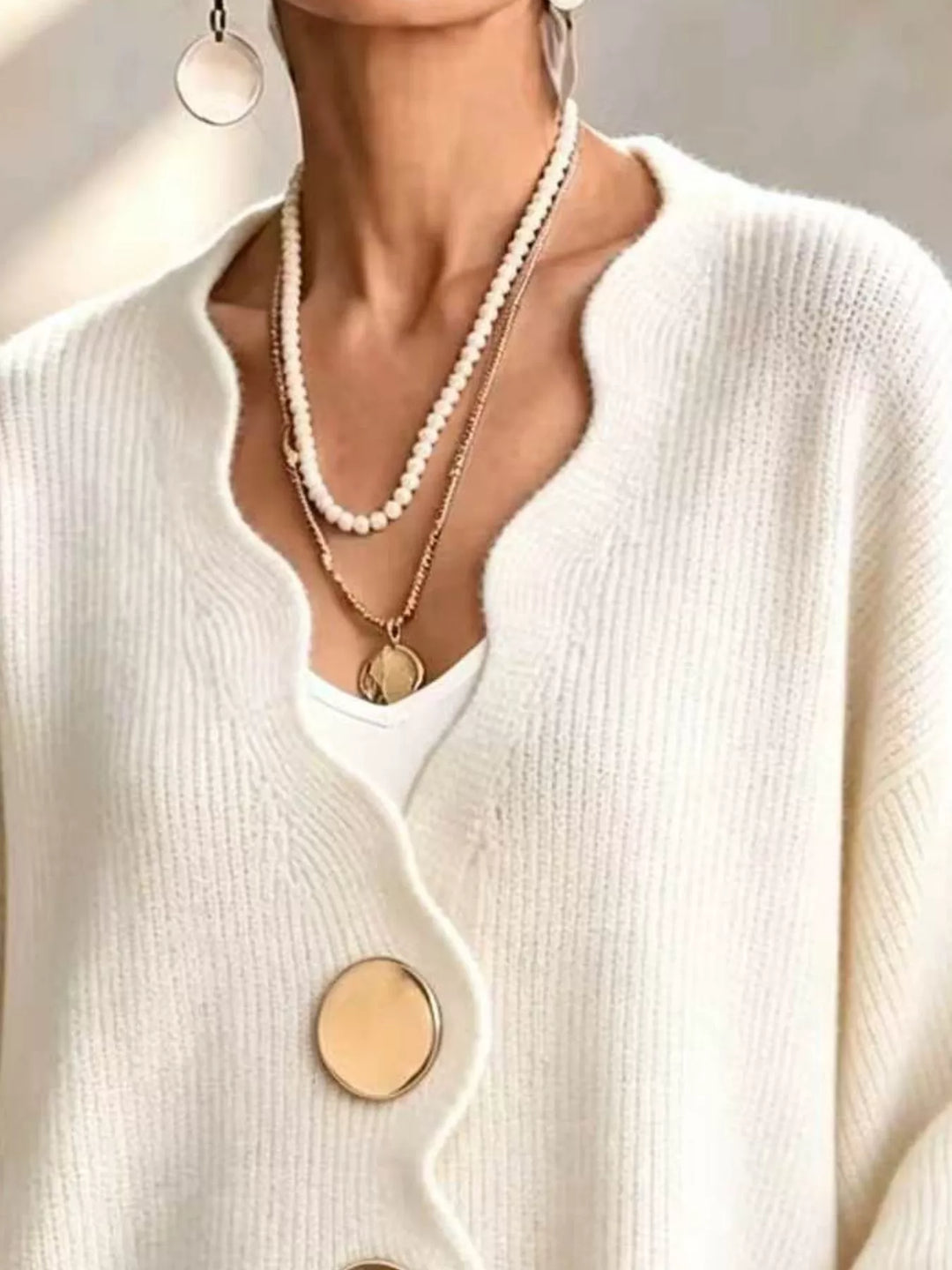 Scalloped-edge ribbed knit oversized button-down cardigan