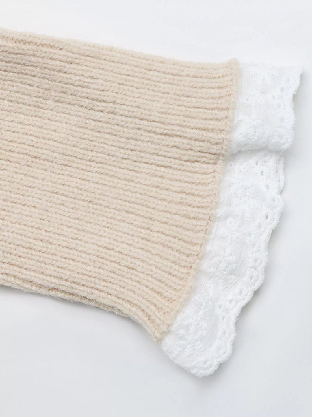 Cable knit raglan sweater dress with lace trim neckline