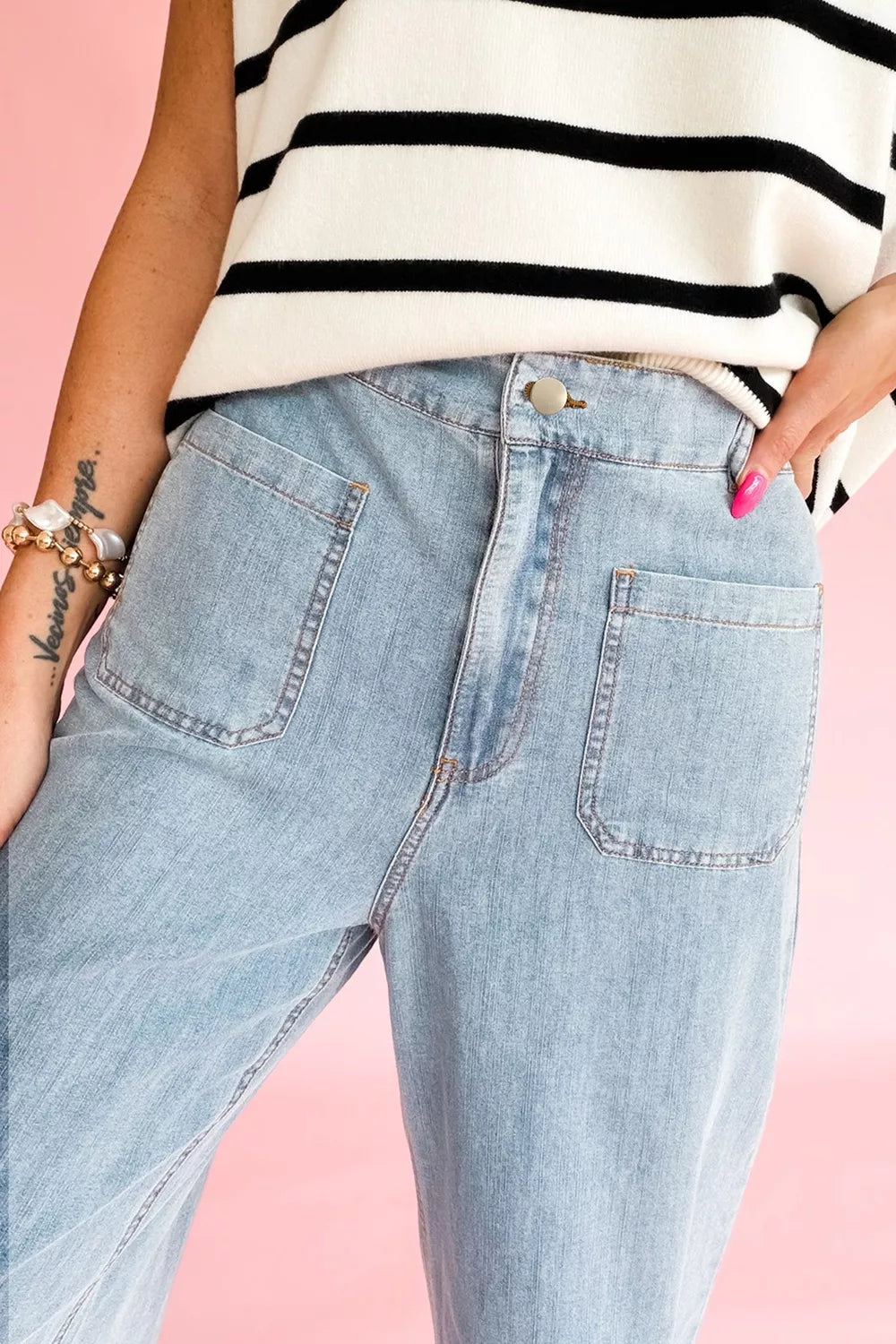 High-rise wide leg jeans with patch pockets - Light Blue