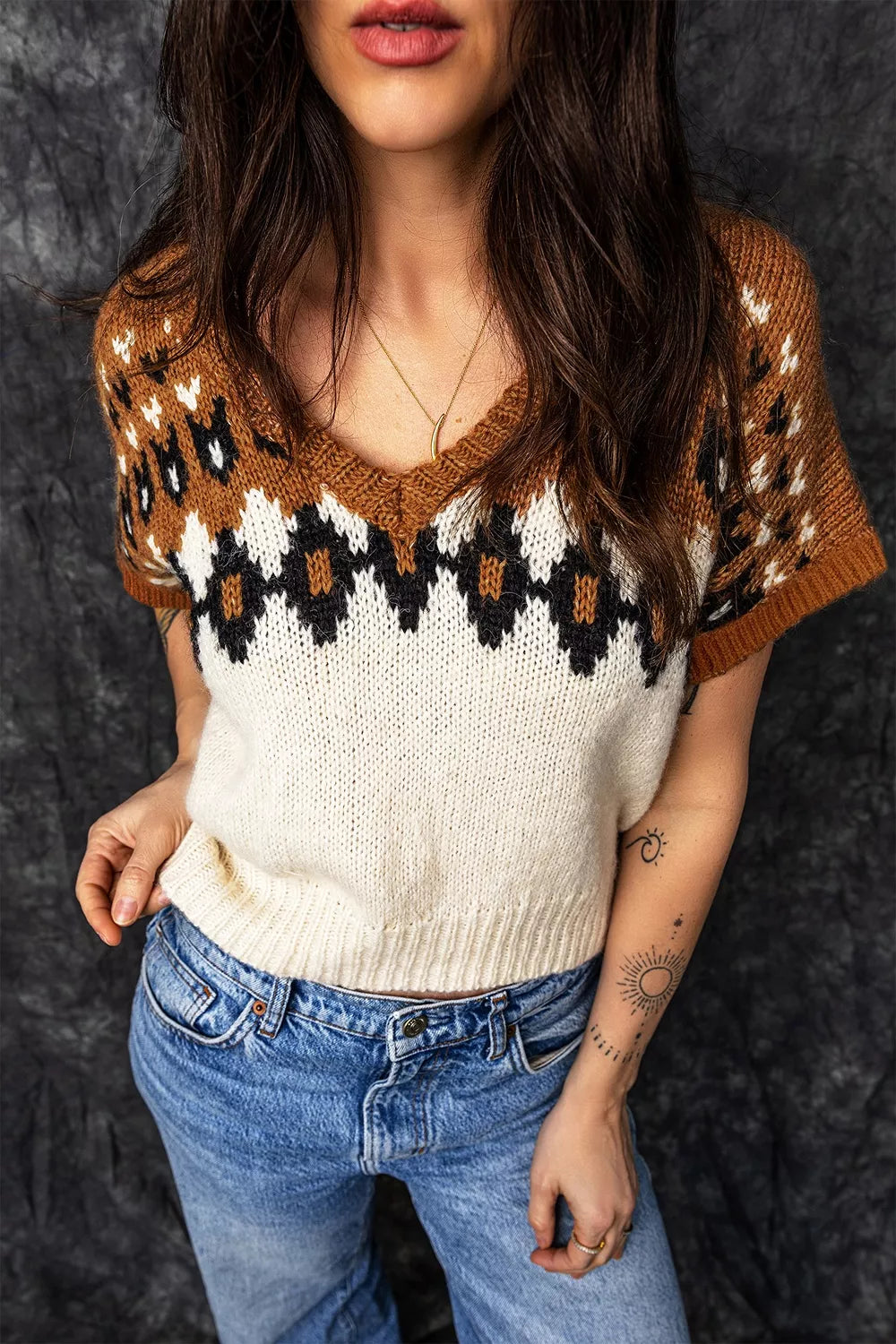 Geometric fair isle short sleeve V-neck sweater
