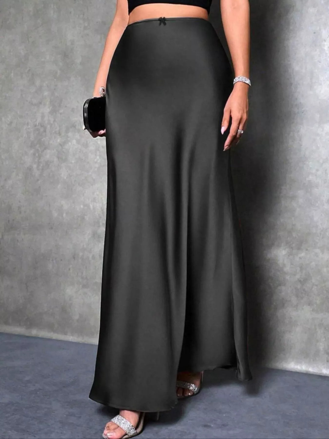 Black High-waist satin maxi skirt with bow waist trim