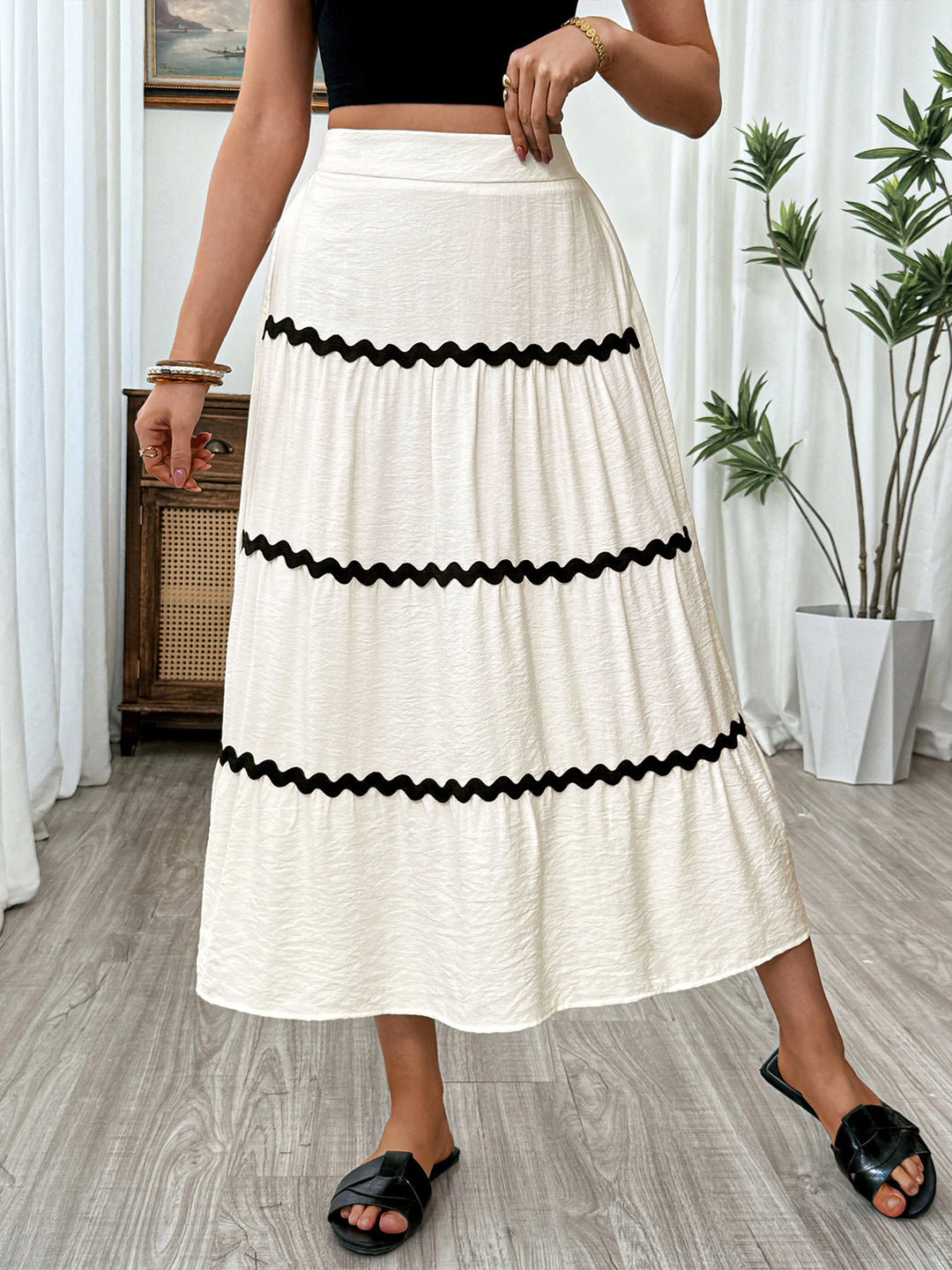 High-waist tiered midi skirt with ric-rac trim