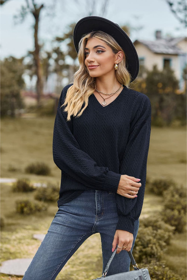 Textured knit V-neck top with dropped shoulders