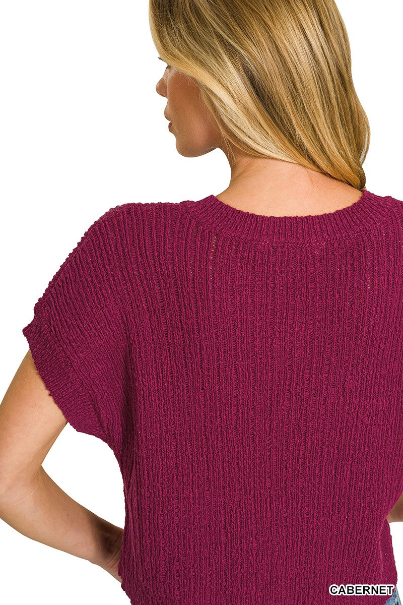 Textured knit cropped V-neck sweater with short sleeves