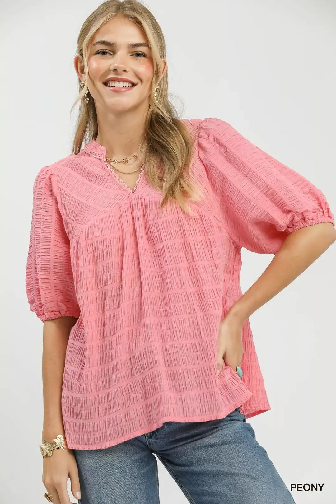 PEONY Textured puff sleeve blouse with lace-trim split neck