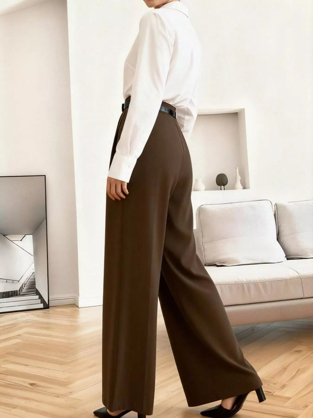 High-rise pleated wide-leg trousers with side pockets