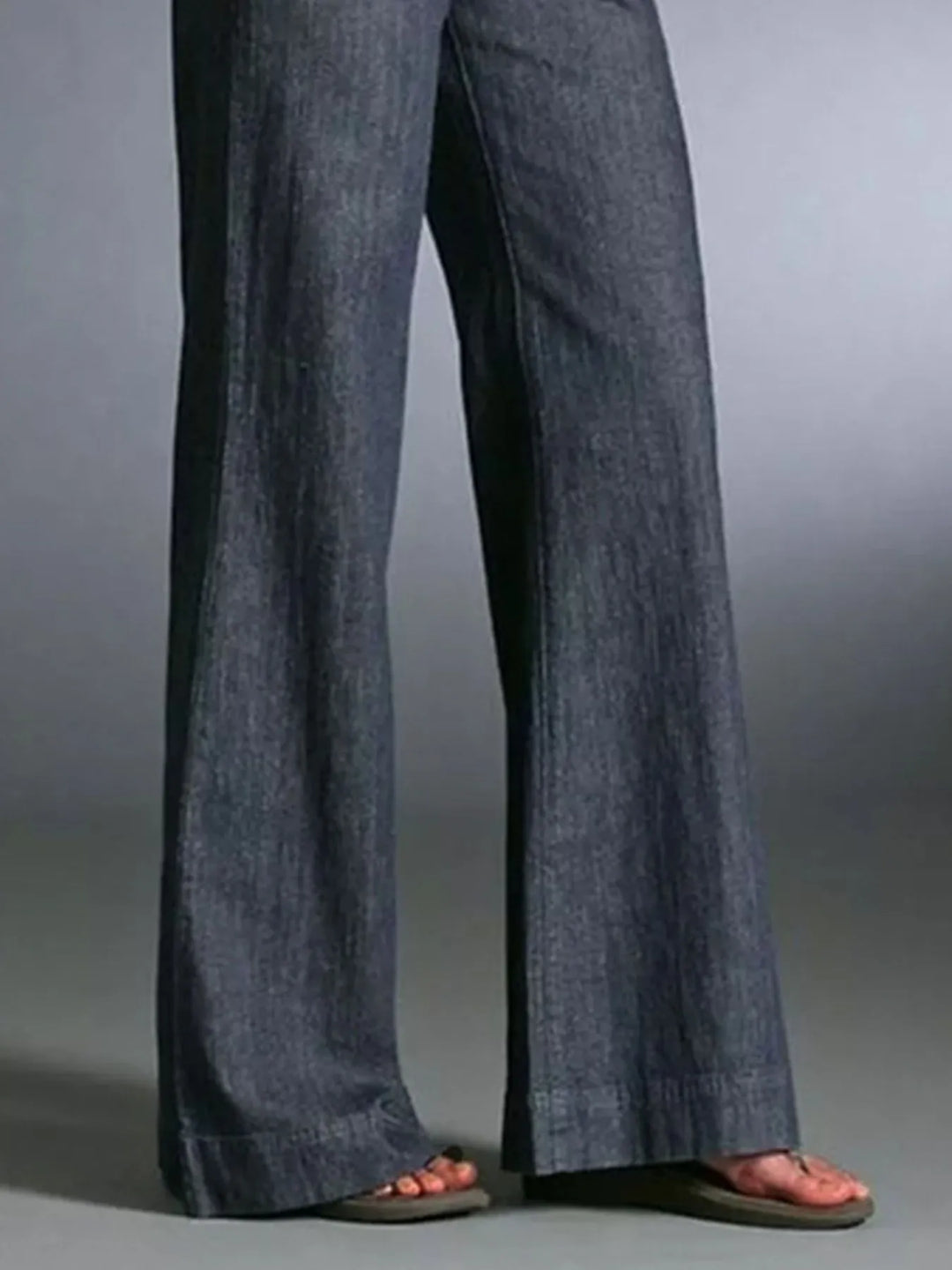 High-rise wide-leg jeans with flap pocket detail