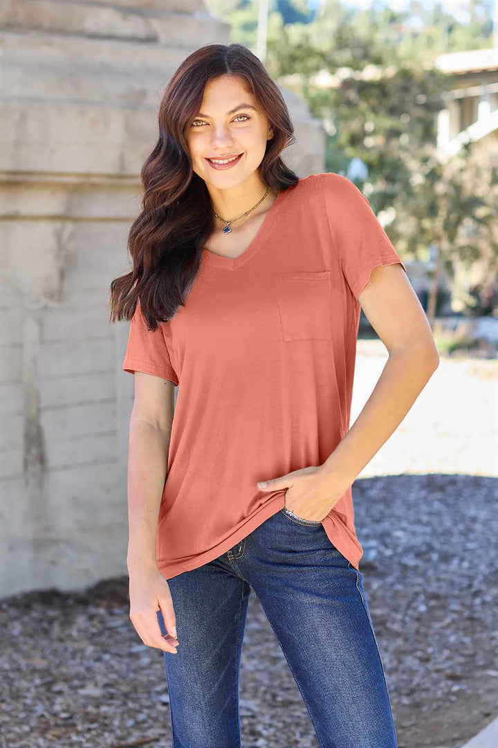Watermelon pink V-neck short sleeve bamboo tee with chest pocket