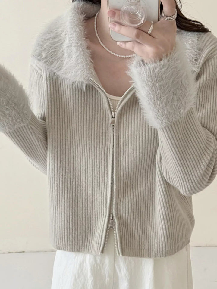 Ribbed knit zip-up cardigan with fluffy faux fur trim