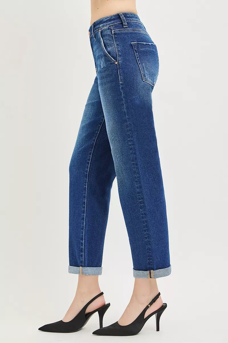 Slouchy cropped boyfriend jeans with cuffed hem