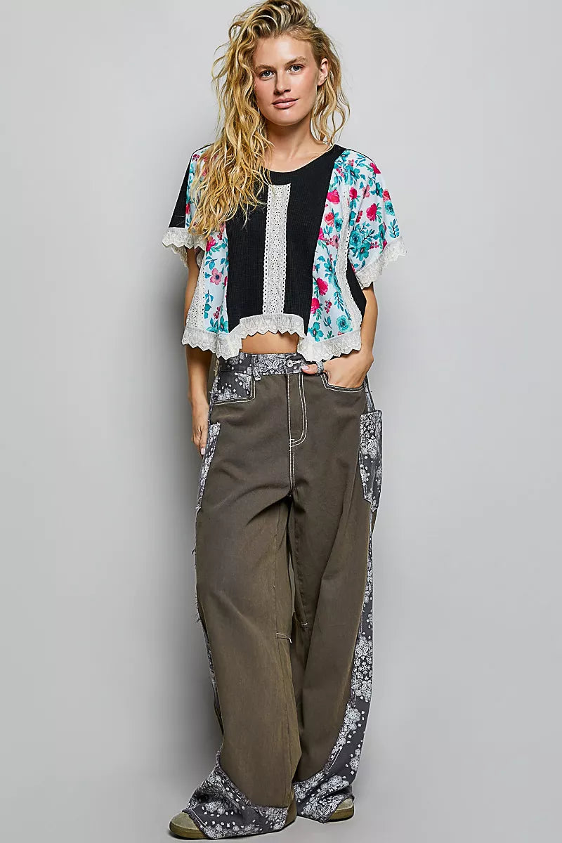 Ribbed crop top with floral panels and eyelet lace trim