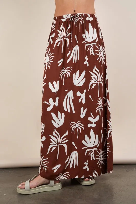 Abstract tropical print drawstring maxi skirt
