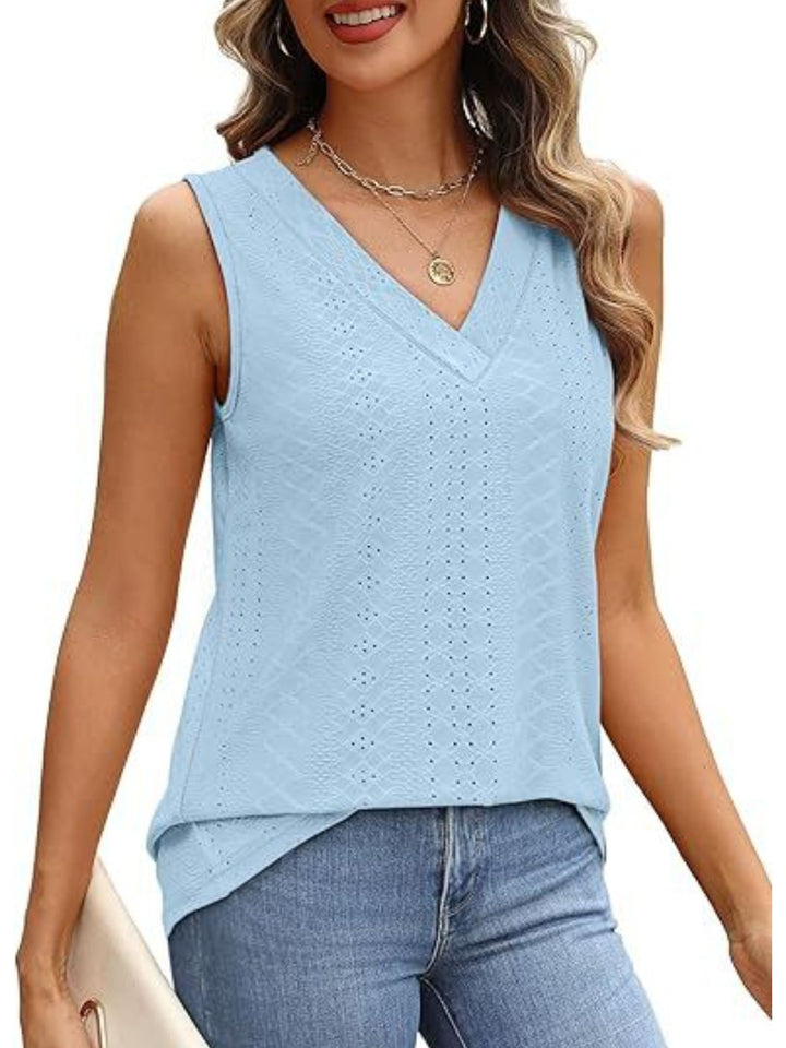 Eyelet V-neck sleeveless tank with diamond texture