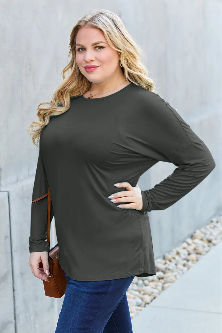Dropped-shoulder round neck long sleeve knit top