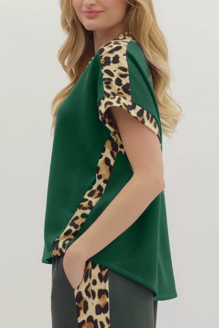 Leopard contrast trim short sleeve relaxed top