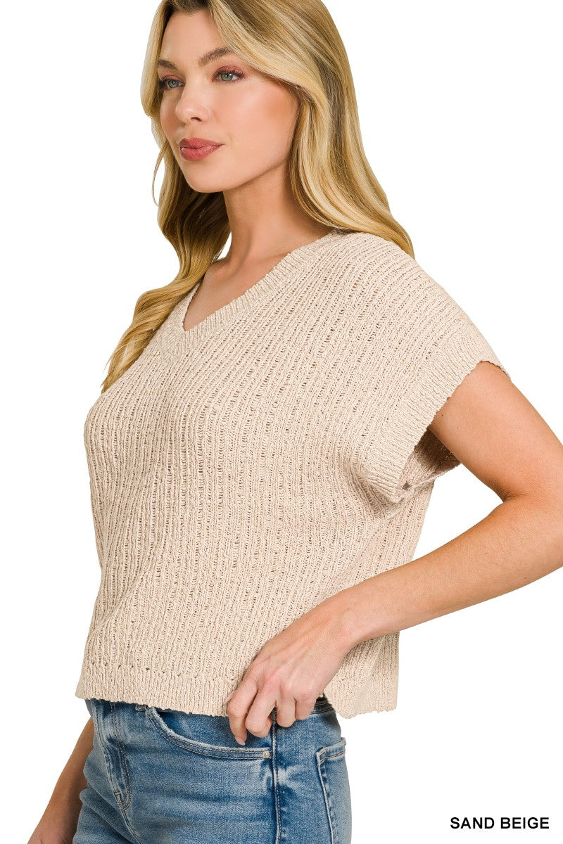 Textured knit cropped V-neck pullover with short sleeves