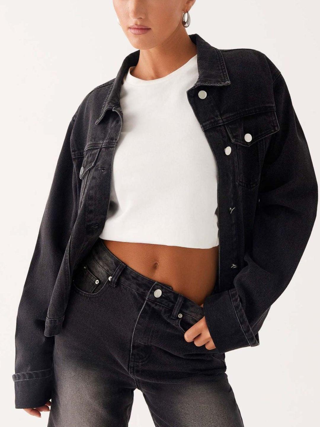 Oversized cropped denim jacket with chest flap pockets