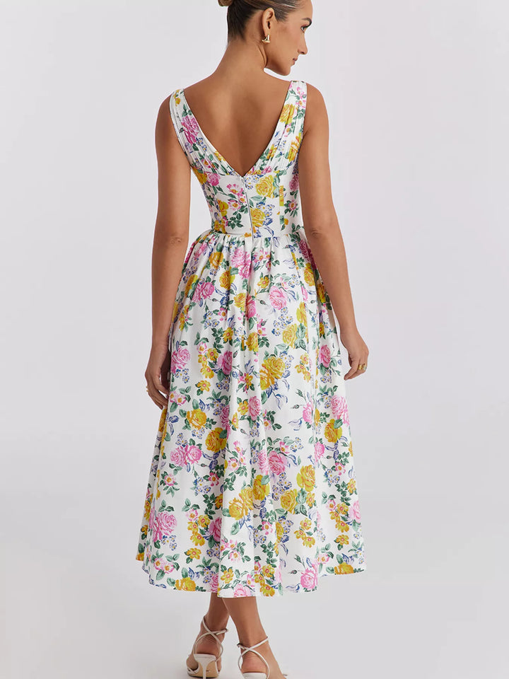 Sleeveless V-neck midi dress with fitted bodice and pockets